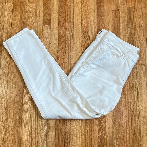 Banana Republic Denim - Banana republic skinny fit women’s white jeans